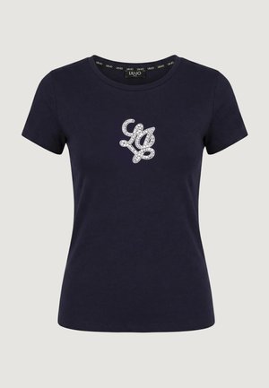 Granatowy t-shirt z krótkim rękawem, okrągłym dekoltem i białym logo w formie pisma odręcznego na środku klatki piersiowej.