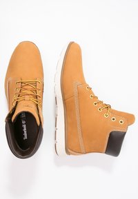 Timberland Stivaletti stringati - yellow