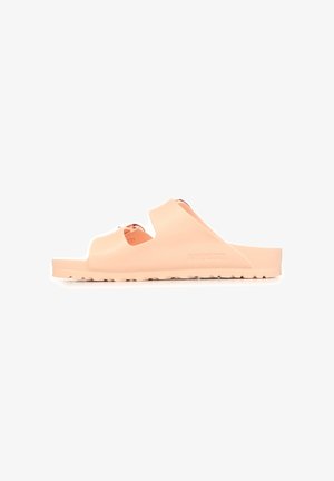 Sandalo slip-on color pesca chiaro con due ampie fasce e suola rigata, progettato per un uso casual.