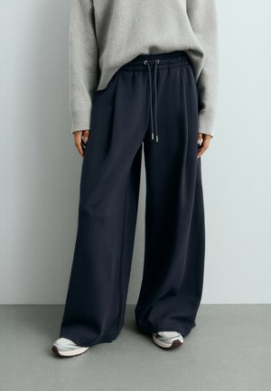 OYSHO, Pantalon de survêtement - ink blue