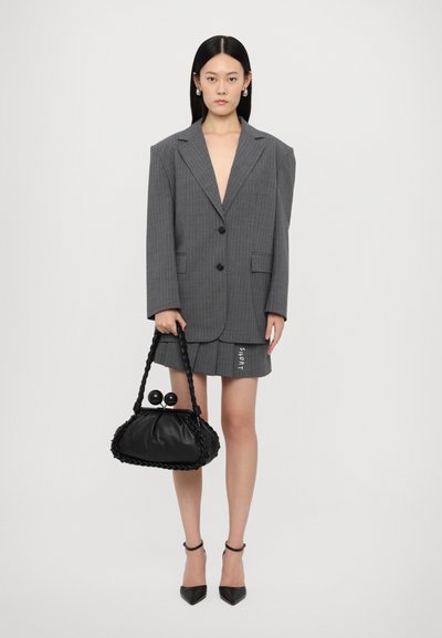 WEEKEND MaxMara LECITOPV - Håndtasker - black