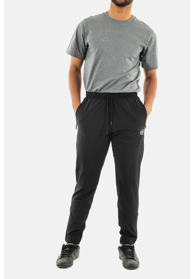 Sergio Tacchini Trainingsbroek zwart Sergio Tacchini Trainingsbroek zwart