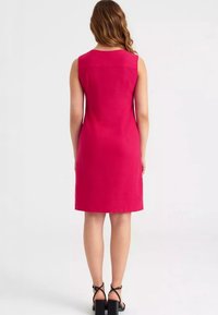 Greenpoint Pouzdrové šaty - pink