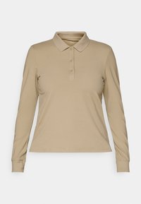 Beige pitkähihainen polo-paita sileästä kankaasta, jossa on kaulus ja kolme nappia, kapeat hihansuut ja suora helma.