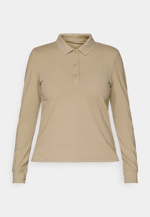 Långärmad beige polo-shirt i ett slätt tyg, med krage och tre knappar i knappslån, samt åtsittande manschetter och rak nederkant.