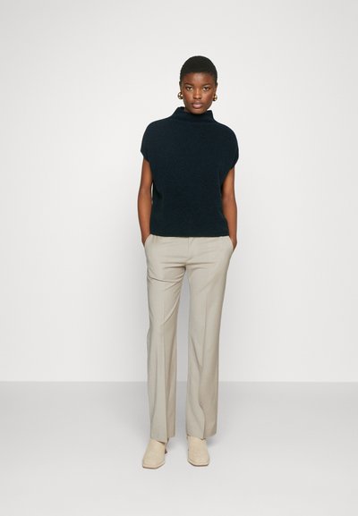 Filippa K XIMENA SWEATER - Džemperis - forest green