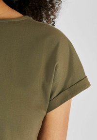 JoJo Maman Bébé Camiseta básica - green