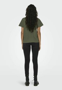 ONLY NORMAL GESCHNITTEN RUDHALS  - T-shirt basic - khaki