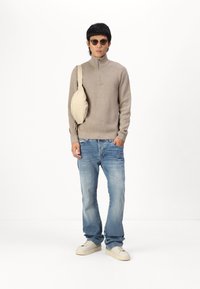 Jack & Jones PREMIUM JPRBLAMILANO HALF ZIP - Džemperis - greige