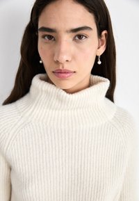 BOSS FALODAN - Pulover - open white