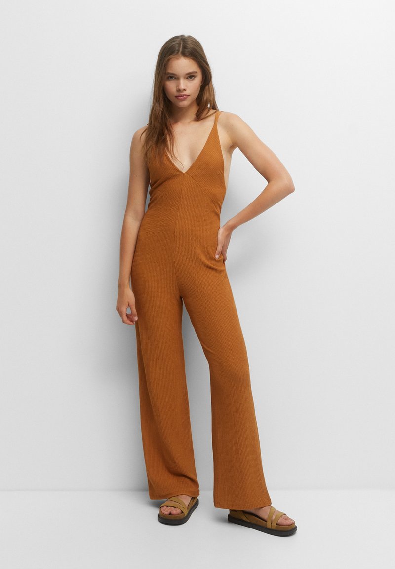 PULL&BEAR LONG Jumpsuit bronze Zalando.at