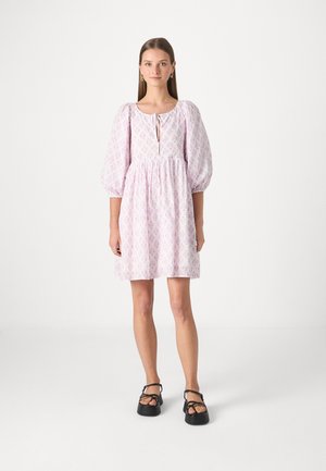 Billabong AMBERS  - Day dress - tulip