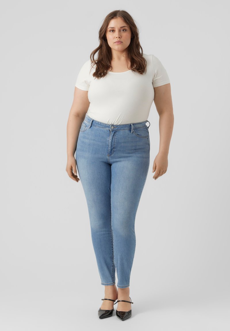 Vero Moda Curve Jeggings lichtblauw denim Vero Moda Curve Jeggings lichtblauw denim