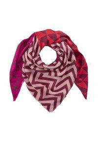 Foulard carré avec des motifs en zigzag et triangulaires dans des tons de rose, rouge et violet, replié en boucle.
