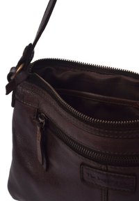 The Bagging Co KNITTED SMALL - Handtas - dark brown