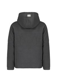 Dunkelgraue Fleecejacke mit Kapuze, strukturiertem Außenmaterial und einem Etikett auf der Rückseite. Verfügt über lange Ärmel und einen geraden Schnitt.