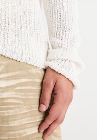 Weekday JORDAN REGULAR  - Jumper - white