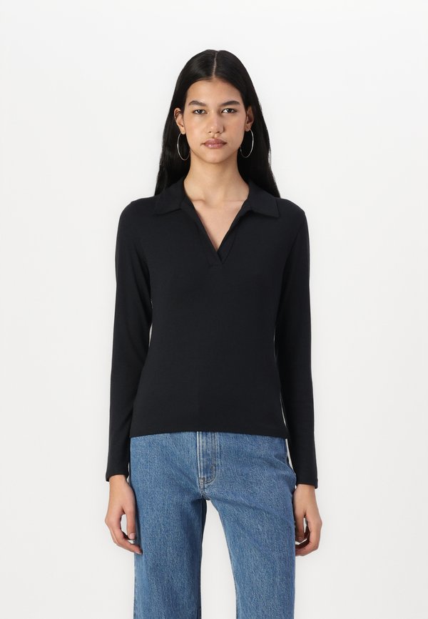 Long-Sleeve V-Neck Collared Top - Long sleeved top