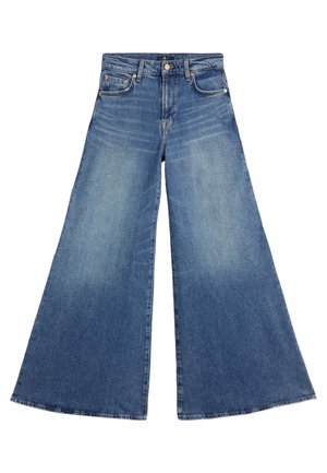 Los jeans de denim azul de pierna ancha presentan un lavado desvaído, cintura alta y un diseño clásico de cinco bolsillos con cierre de botón.