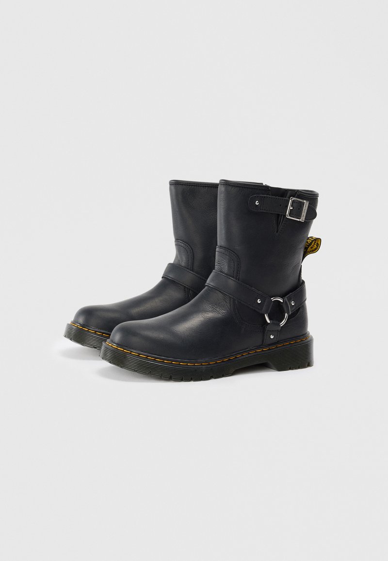 Bottines Dr. Martens Pointure 37 - Cuir Noir, Occasion Très Bon état, Style Enfiler