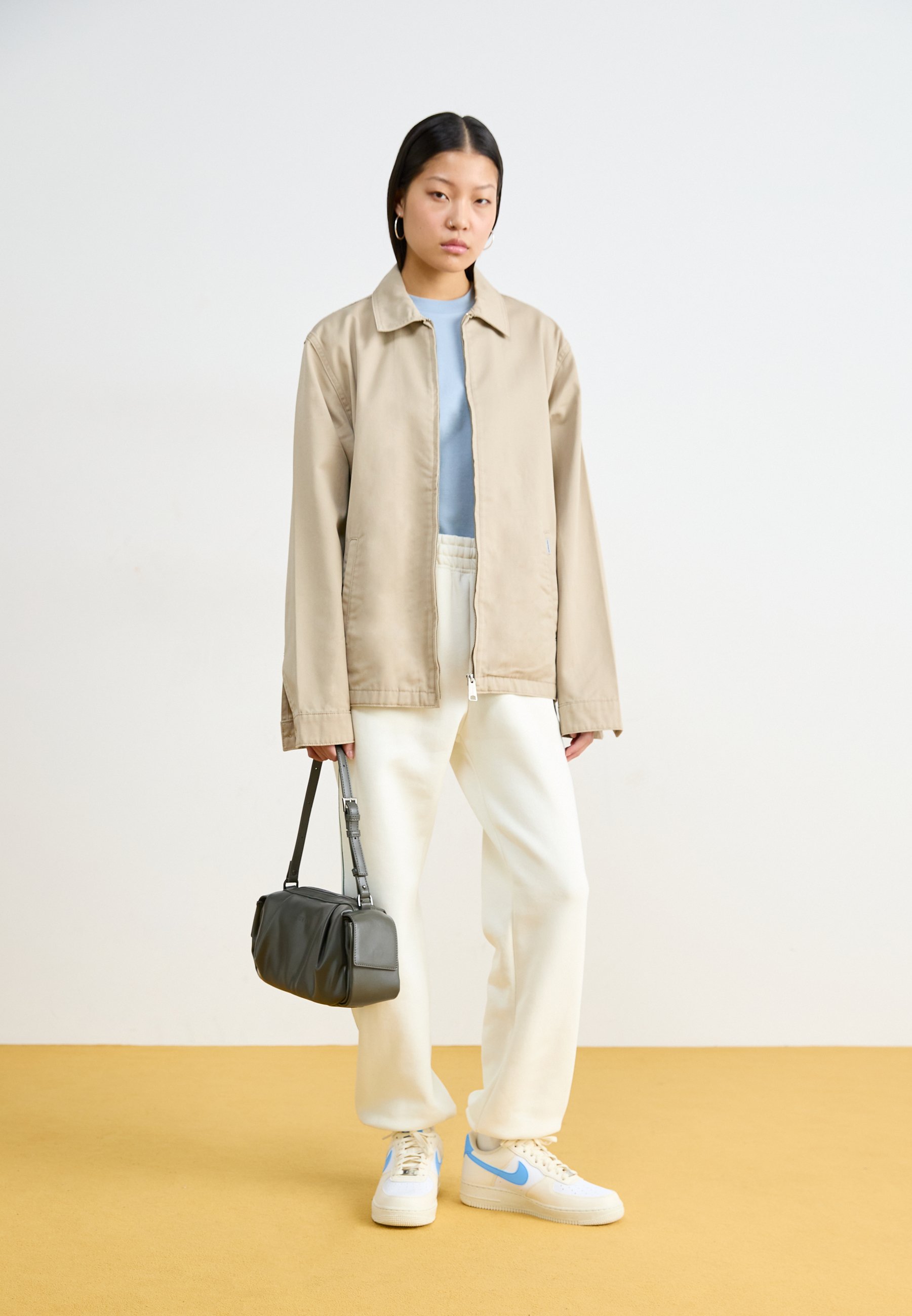 blue off white nike outfit