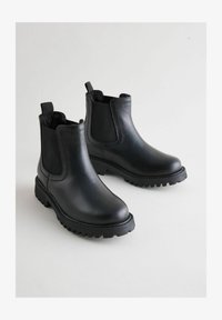 Geselecteerd, new black