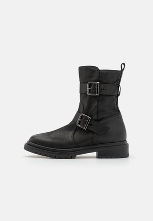 Kovboju/motociklistu tipa puszābaki - black