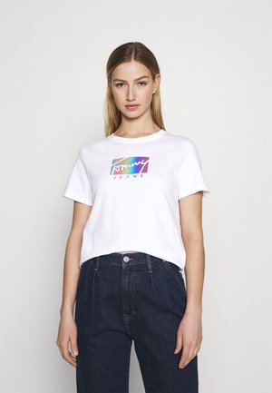 REGULAR METALLIC BOX TEE - T-shirts med print - white