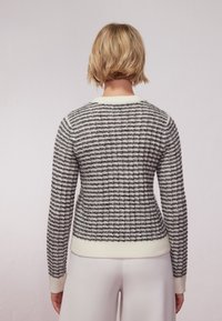 Anna Field Kofta - black