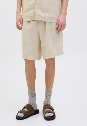 Jack & Jones JPSTBILL LAWRENCE SRT SN - Shorts - beige