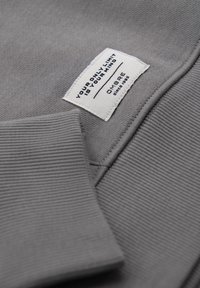 Niet geselecteerd, grey