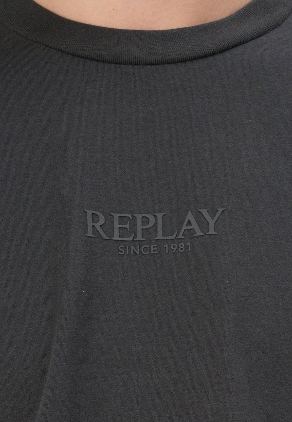 LOGO - Basic T-shirt - iron3