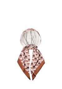 Silkehalstørklæde med et gentagende geometrisk mønster i pink, brun og creme, med en solid brun kant og en samlet, elastisk top.