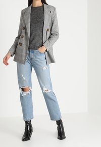 ONLY Stickad tröja - mottled dark grey