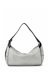Borsa hobo in pelle argentata con forma curva, dettagli neri, una sola tracolla e una superficie texturizzata e screpolata.