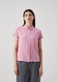 Samsøe Samsøe MAJAN SHIRT - Bluza z gumbi - pink