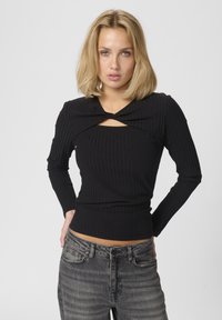 BUSTAMW  - Camiseta de manga larga - black