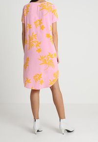 Marc O'Polo DENIM Vestido informal - pink