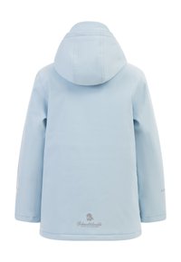 Chaqueta impermeable azul claro con capucha, con una textura suave y costuras cosidas. Logotipo impreso cerca del dobladillo y en la manga.