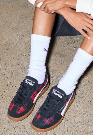 Baskets basses - black