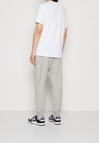 Nike Sportswear Jednoduché tričko - white