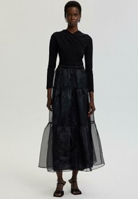 Touché Privé RUFFLED ORGANZE - Gonna lunga - black