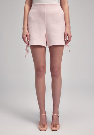 Short - light pink