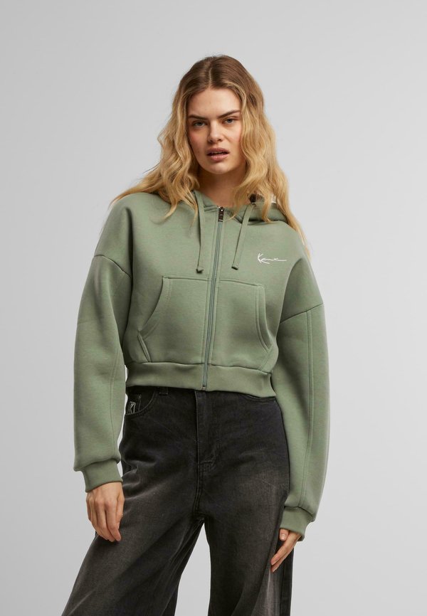 SMALL SIGNATURE ESSENTIAL CROP  - Sweatjacke