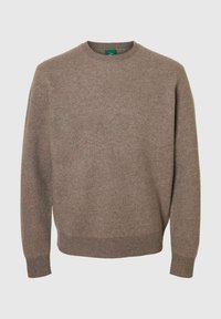 Brauner Pullover mit Rundhalsausschnitt aus weicher Wolle, mit gerippten Bündchen und Saum, glatter Textur und entspannter Passform.