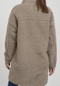 Oxmo Pitkä takki - mottled beige