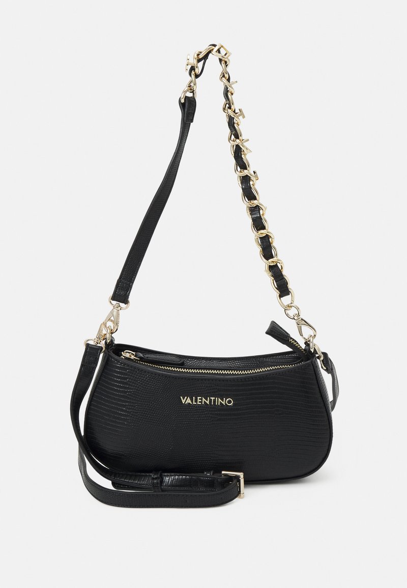 g dragon chanel gabrielle
