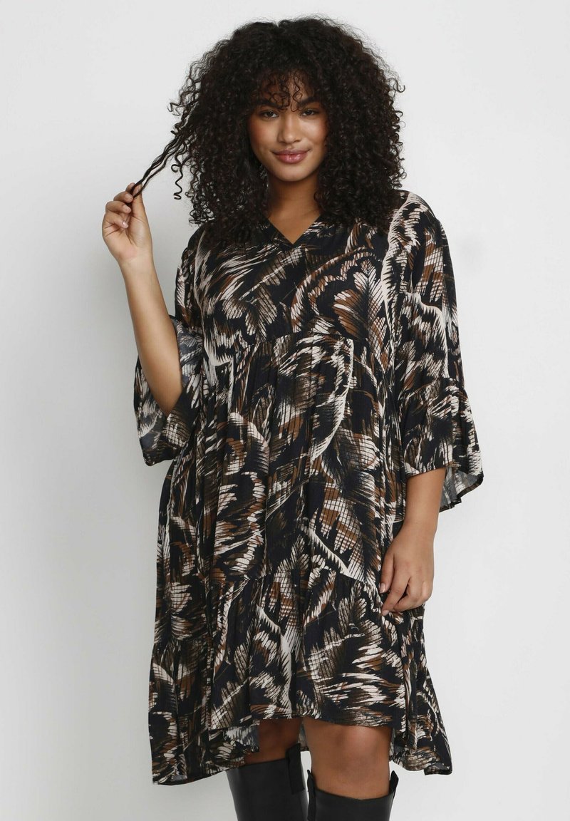 Kaffe Curve KCERIN AMI - Vapaa-ajan mekko - brown