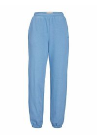 Unselected, silver lake blue