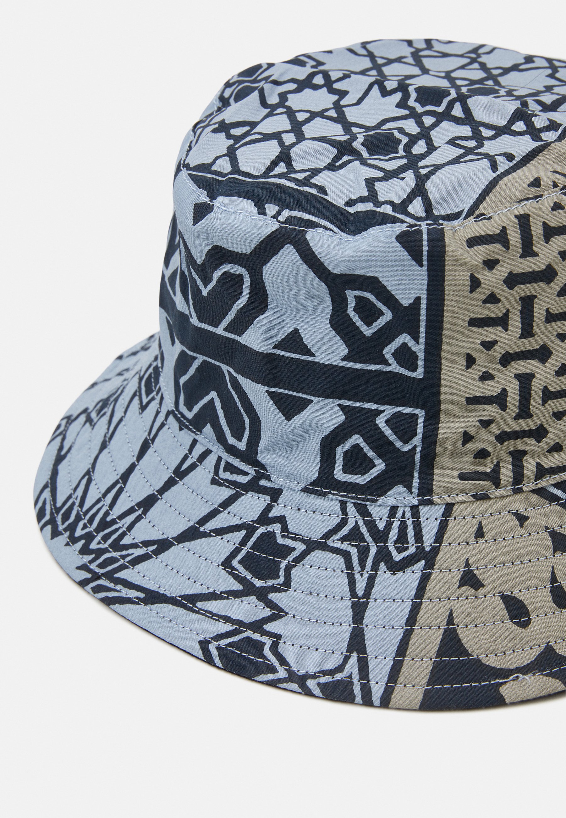 Obey Clothing BANDANA BUCKET HAT - Hat 